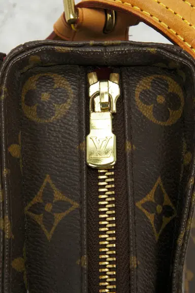 Louis Vuitton Louis Vuitton Brown Monogram Viva Cite MM Shoulder Bag | Thumbnail 6 Louis Vuitton Louis Vuitton Brown Monogram Viva Cite MM Shoulder Bag | Thumbnail 6