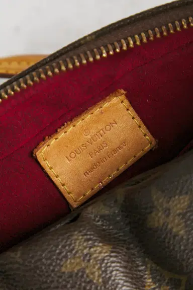 Louis Vuitton Louis Vuitton Monogram Viva Cite MM Shoulder Bag | Thumbnail 5 Louis Vuitton Louis Vuitton Monogram Viva Cite MM Shoulder Bag | Thumbnail 5