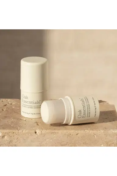 Oak Essentials Conditioning Lip Balm | Thumbnail 8 Oak Essentials Conditioning Lip Balm | Thumbnail 8