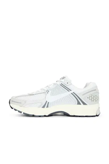 Nike Zoom Vomero 5 | Thumbnail 5 Nike Zoom Vomero 5 | Thumbnail 5