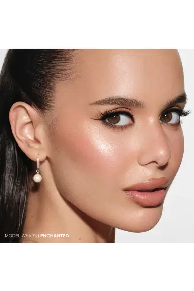 Anastasia Beverly Hills Glow Seeker Highlighter | Thumbnail 3 Anastasia Beverly Hills Glow Seeker Highlighter | Thumbnail 3
