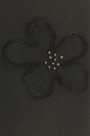 Nahmias Flower Patch Long Sweat Short | Thumbnail 7 Nahmias Flower Patch Long Sweat Short | Thumbnail 7