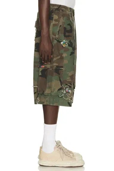 Nahmias Floral Patch Crystal Camo Short | Thumbnail 2 Nahmias Floral Patch Crystal Camo Short | Thumbnail 2