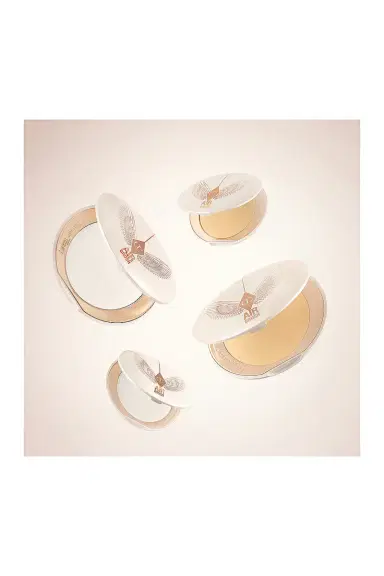 Charlotte Tilbury Mini Airbrush Brightening Flawless Finish Powder | Thumbnail 4 Charlotte Tilbury Mini Airbrush Brightening Flawless Finish Powder | Thumbnail 4