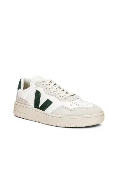 Veja V-90 Sneaker | Thumbnail 2 Veja V-90 Sneaker | Thumbnail 2