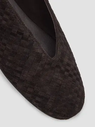 Bottega Veneta Women's Rosa Intrecciato Suede Ballet Flats | Thumbnail 5 Bottega Veneta Women's Rosa Intrecciato Suede Ballet Flats | Thumbnail 5