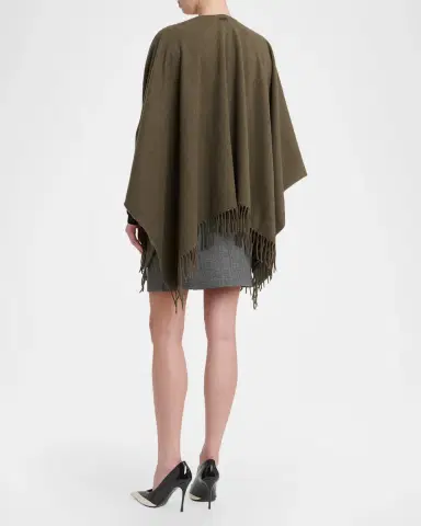 Ferragamo Leopard Cashmere and Silk Reversible Cape | Thumbnail 3 Ferragamo Leopard Cashmere and Silk Reversible Cape | Thumbnail 3