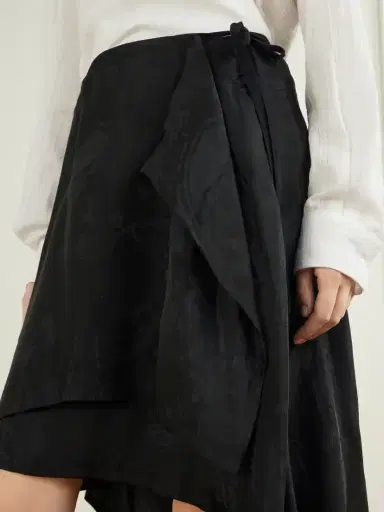 Ann Demeulemeester Birit Paisley-jacquard Satin Asymmetric Wrap Midi Skirt | Thumbnail 4 Ann Demeulemeester Birit Paisley-jacquard Satin Asymmetric Wrap Midi Skirt | Thumbnail 4