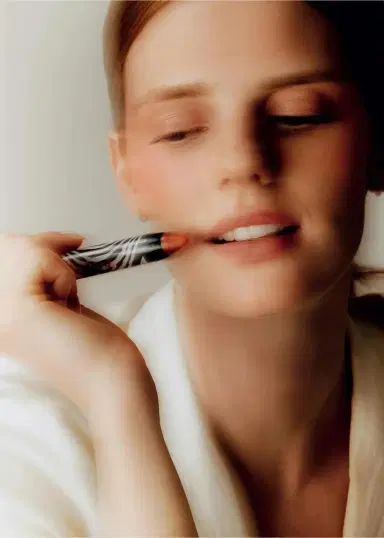 Sisley-Paris Phyto-Lip Twist | Thumbnail 3 Sisley-Paris Phyto-Lip Twist | Thumbnail 3