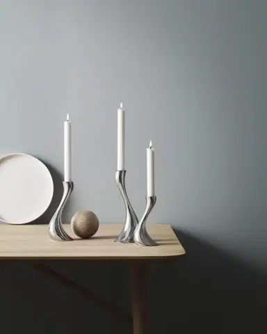 Georg Jensen Cobra Medium Candle Holders, Set of 2 | Thumbnail 2 Georg Jensen Cobra Medium Candle Holders, Set of 2 | Thumbnail 2