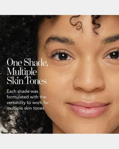 CHANTECAILLE Future Skin Cushion Skincare Foundation | Thumbnail 4 CHANTECAILLE Future Skin Cushion Skincare Foundation | Thumbnail 4