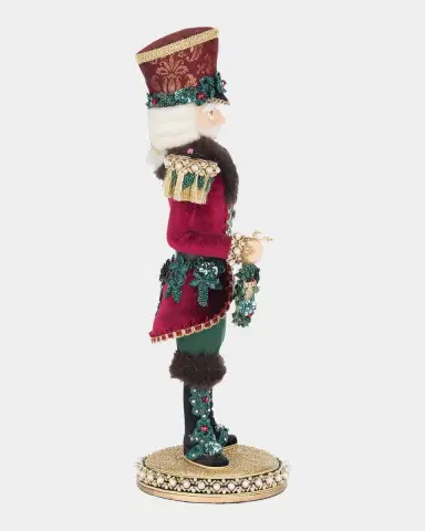 Katherine 's Collection Winter Balsam & Berry General James Juniper Tabletop Nutcracker | Thumbnail 2 Katherine 's Collection Winter Balsam & Berry General James Juniper Tabletop Nutcracker | Thumbnail 2