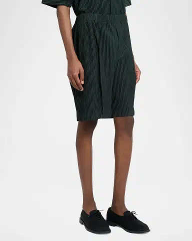 Homme Plissé Issey Miyake Men's Lace Grid Pleated Shorts | Thumbnail 4 Homme Plissé Issey Miyake Men's Lace Grid Pleated Shorts | Thumbnail 4