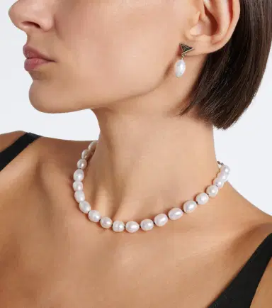 Prada Logo pearl earrings | Thumbnail 5 Prada Logo pearl earrings | Thumbnail 5