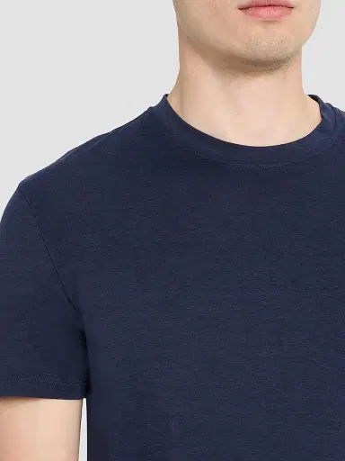 Isaia Men's Pelleovo Silk-Cotton Crewneck T-Shirt | Thumbnail 5 Isaia Men's Pelleovo Silk-Cotton Crewneck T-Shirt | Thumbnail 5