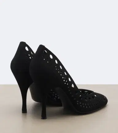 Alaïa Alaïa Vienne suede pumps | Thumbnail 3 Alaïa Alaïa Vienne suede pumps | Thumbnail 3