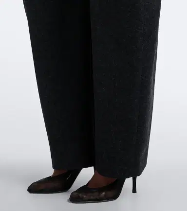 Alaïa Alaïa Virgin wool barrel-leg pants | Thumbnail 3 Alaïa Alaïa Virgin wool barrel-leg pants | Thumbnail 3