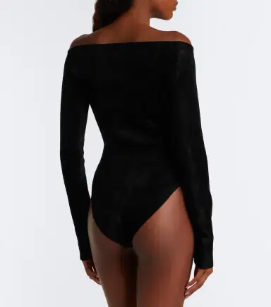 Alaïa Alaïa Off-shoulder velvet bodysuit | Thumbnail 3 Alaïa Alaïa Off-shoulder velvet bodysuit | Thumbnail 3