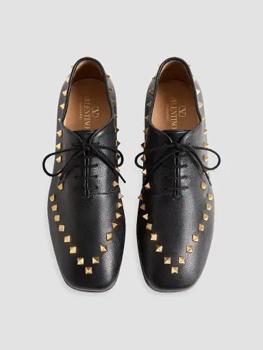 Valentino Garavani Men's Derby Rockstud in Kidskin | Thumbnail 4 Valentino Garavani Men's Derby Rockstud in Kidskin | Thumbnail 4