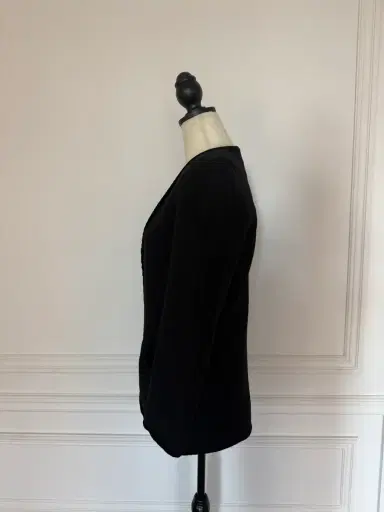 Jen Wonders Studio Louis Feraud Wool Blazer | Thumbnail 7 Jen Wonders Studio Louis Feraud Wool Blazer | Thumbnail 7