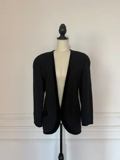 Jen Wonders Studio Louis Feraud Wool Blazer | Thumbnail 1 Jen Wonders Studio Louis Feraud Wool Blazer | Thumbnail 1