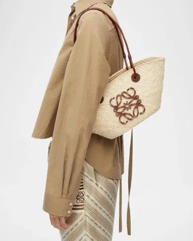 Loewe x Paula's Ibiza Anagram Small Basket Bag in Iraca Palm with Leather Handles | Thumbnail 2 Loewe x Paula's Ibiza Anagram Small Basket Bag in Iraca Palm with Leather Handles | Thumbnail 2