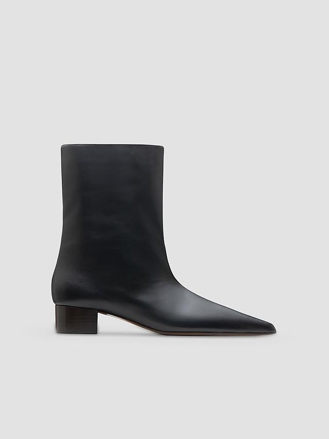 Women's Tapek 35MM Leather Ankle Boots Women's Tapek 35MM Leather Ankle Boots