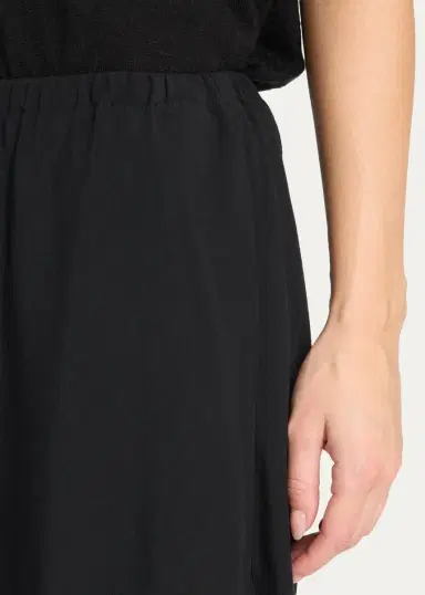 The Row Cosmo Wool Shorts | Thumbnail 5 The Row Cosmo Wool Shorts | Thumbnail 5