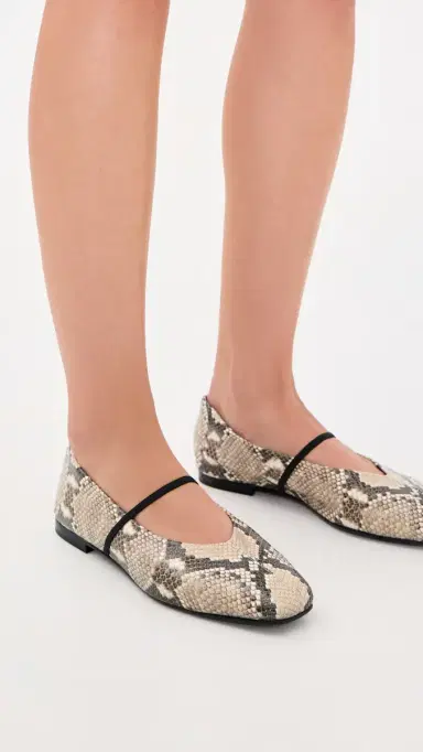 Margaux The Phoebe Flats | Thumbnail 3 Margaux The Phoebe Flats | Thumbnail 3
