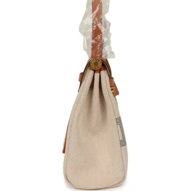 HERMÈS Hermes Herbag Zip PM 31 "Circuit 24" Naturel, Ecru-Gris Meyer Toile H Plume Canvas, Naturel Hunter Gold Hardware | Thumbnail 3 HERMÈS Hermes Herbag Zip PM 31 "Circuit 24" Naturel, Ecru-Gris Meyer Toile H Plume Canvas, Naturel Hunter Gold Hardware | Thumbnail 3