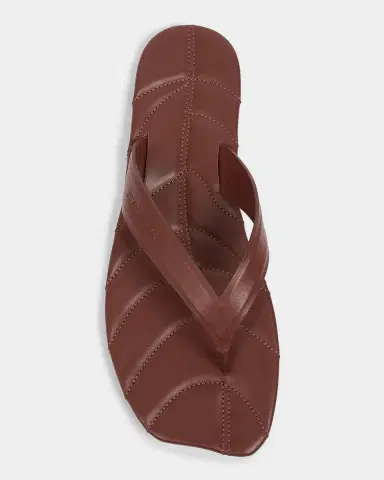 JW Anderson Leaf Leather Flat Thong Sandals | Thumbnail 4 JW Anderson Leaf Leather Flat Thong Sandals | Thumbnail 4
