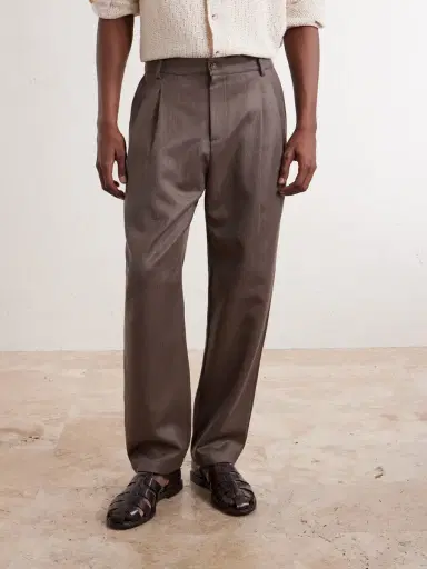 De Bonne Facture Artist Straight-Leg Pleated Wool and Cotton-Blend Suit Trousers - Men | Thumbnail 3 De Bonne Facture Artist Straight-Leg Pleated Wool and Cotton-Blend Suit Trousers - Men | Thumbnail 3