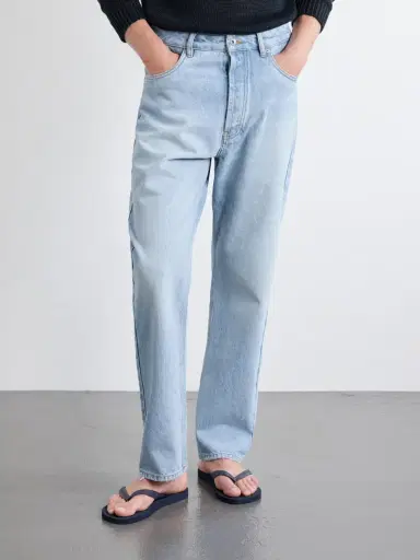 Studio Nicholson Riso Straight-Leg Jeans - Men | Thumbnail 3 Studio Nicholson Riso Straight-Leg Jeans - Men | Thumbnail 3
