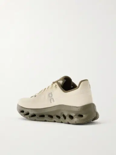 ON Cloutilt Mesh Sneakers - Men | Thumbnail 4 ON Cloutilt Mesh Sneakers - Men | Thumbnail 4