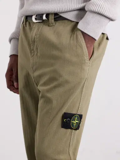 Stone Island Logo-Appliquéd Straight-Leg Herringbone Cotton Trousers - Men | Thumbnail 5 Stone Island Logo-Appliquéd Straight-Leg Herringbone Cotton Trousers - Men | Thumbnail 5