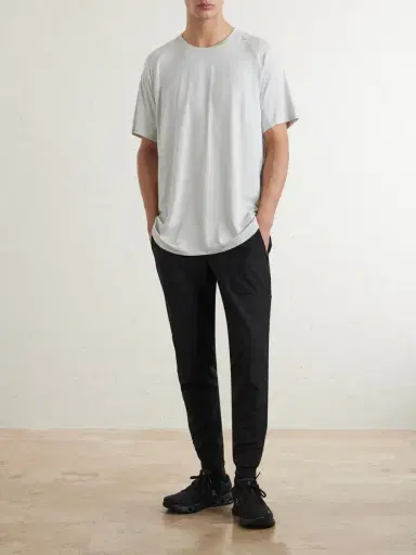 lululemon License to Train Striped Stretch Recycled-Jersey T-Shirt - Men | Thumbnail 2 lululemon License to Train Striped Stretch Recycled-Jersey T-Shirt - Men | Thumbnail 2
