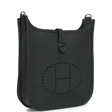 HERMÈS Hermes Evelyne 23 Gris Misty Clemence Palladium Hardware | Thumbnail 2 HERMÈS Hermes Evelyne 23 Gris Misty Clemence Palladium Hardware | Thumbnail 2