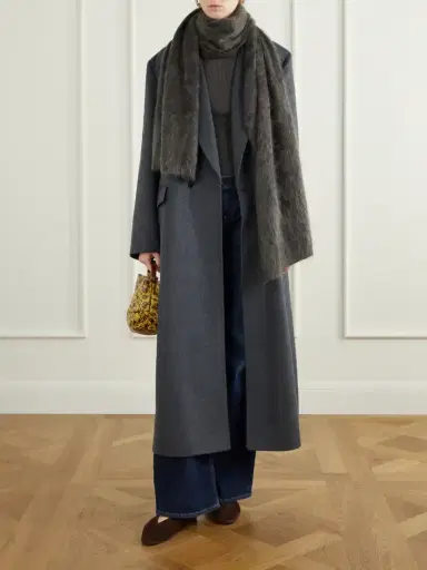 Lisa Yang Brushed Cashmere Scarf | Thumbnail 2 Lisa Yang Brushed Cashmere Scarf | Thumbnail 2