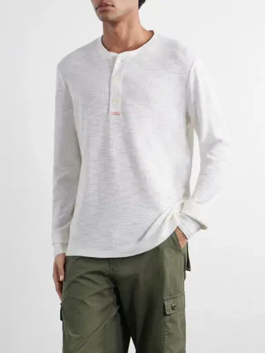 Polo Ralph Lauren Cotton Henley T-Shirt - Men | Thumbnail 3 Polo Ralph Lauren Cotton Henley T-Shirt - Men | Thumbnail 3