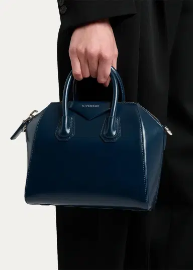 Givenchy Antigona Leather Top-Handle Bag | Thumbnail 2 Givenchy Antigona Leather Top-Handle Bag | Thumbnail 2
