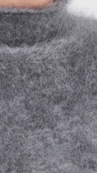 Lisa Yang Sandy Brushed Cashmere Sweater | Thumbnail 6 Lisa Yang Sandy Brushed Cashmere Sweater | Thumbnail 6