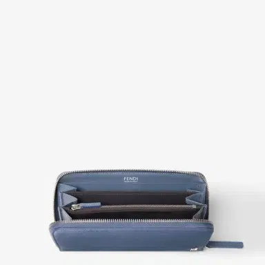 Fendi Zipped wallet organised into three gusseted compartments | Thumbnail 3 Fendi Zipped wallet organised into three gusseted compartments | Thumbnail 3