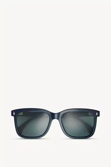 Moncler Lunettes Valaire Rectangular Sunglasses | Thumbnail 2 Moncler Lunettes Valaire Rectangular Sunglasses | Thumbnail 2