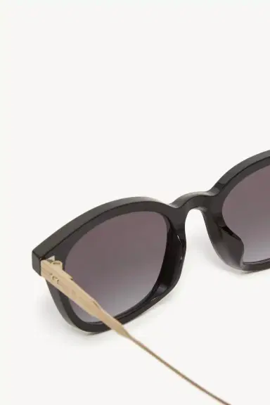 Moncler Lunettes Lentis Rectangular Sunglasses | Thumbnail 7 Moncler Lunettes Lentis Rectangular Sunglasses | Thumbnail 7