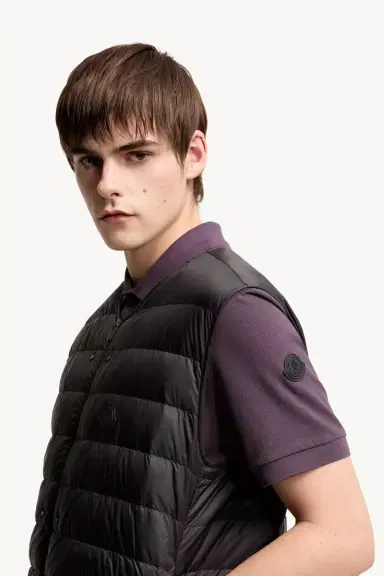 Moncler Marana 3-in-1 Hooded Short Down Jacket | Thumbnail 4 Moncler Marana 3-in-1 Hooded Short Down Jacket | Thumbnail 4