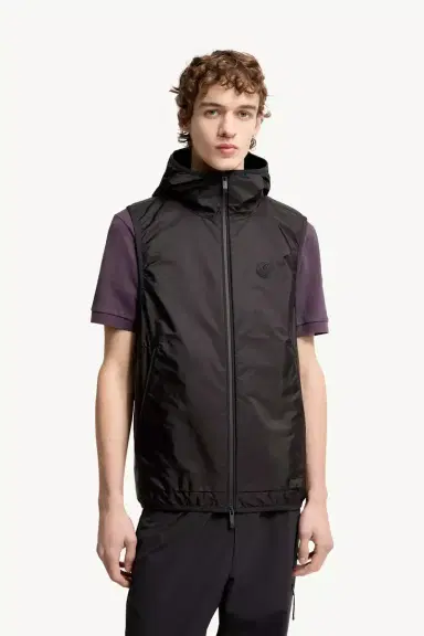 Moncler Moretan Hooded Vest | Thumbnail 5 Moncler Moretan Hooded Vest | Thumbnail 5