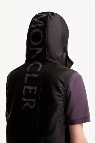 Moncler Moretan Hooded Vest | Thumbnail 7 Moncler Moretan Hooded Vest | Thumbnail 7