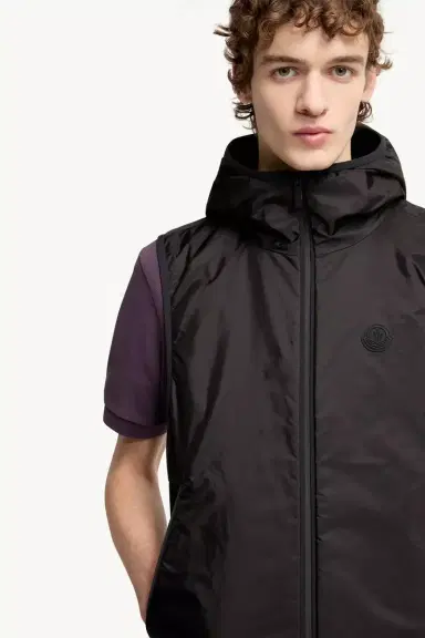 Moncler Moretan Hooded Vest | Thumbnail 8 Moncler Moretan Hooded Vest | Thumbnail 8