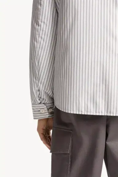 Moncler Crescent Reversible Down Shirt Jacket | Thumbnail 10 Moncler Crescent Reversible Down Shirt Jacket | Thumbnail 10