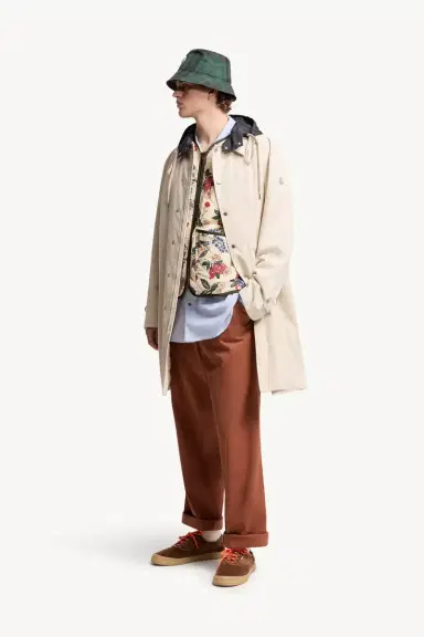 Moncler Cargo Cotton Blend Gabardine Pants | Thumbnail 3 Moncler Cargo Cotton Blend Gabardine Pants | Thumbnail 3